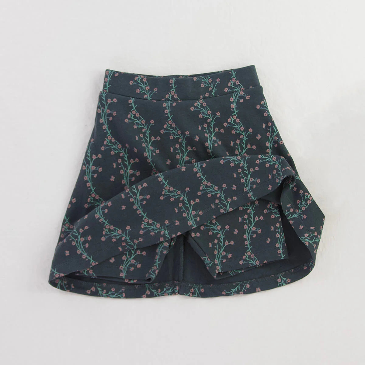 Iver & Isla Pima Skort in Verdant Trellis